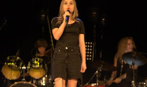 18