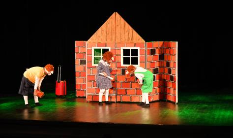 Teatralna Niedziela - "Trzy świnki"