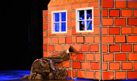 Teatralna Niedziela - "Trzy świnki"