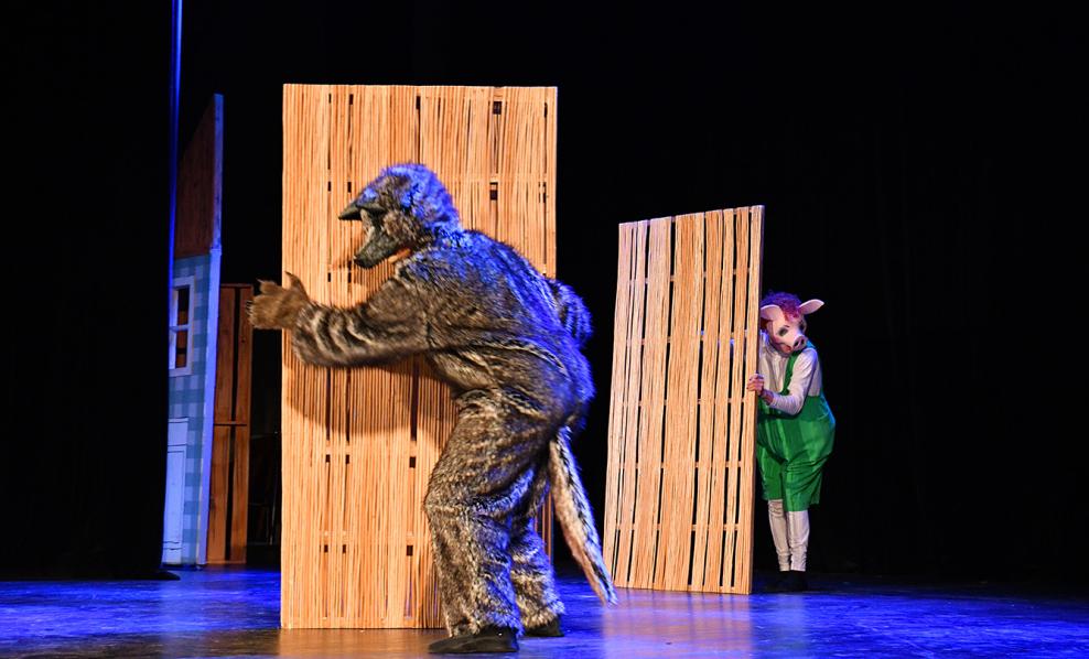 Teatralna Niedziela - "Trzy świnki"