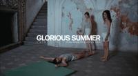 fotos z filmu GLORIOUS SUMMER