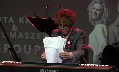 Embedded thumbnail for Fragmenty z koncertu Szkoły Fortepianu d – moll, Doroty Mól podczas Międzynarodowego Dnia Jazzu