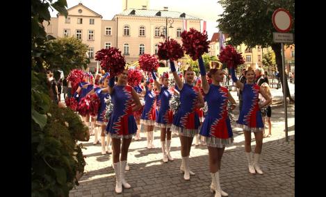 Embedded thumbnail for ŁĄCZYMY POKOLENIA - PARADA / Dzierżoniów 07.09.2025