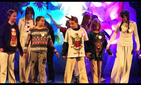 Embedded thumbnail for "W poszukiwaniu dobra"  Teatr Tańca Ewenement