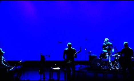 Embedded thumbnail for Fragment z koncertu Spięty w utworze &quot;Zwiezda Śmierci&quot; 16.11.2025 Kinoteatr &quot;Zbyszek&quot;