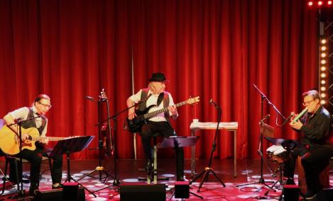 Embedded thumbnail for Tribute to Leonard Cohen - YANISTAN