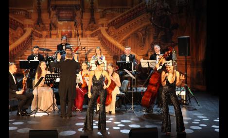 Embedded thumbnail for Vivat Opera ! Vivat Operetka ! Sylwestrowa Wielka Gala Vienna Royal Artist Orchestra